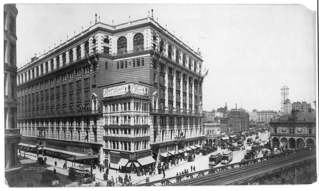 4 Famous Hoarders in History Avery Associates