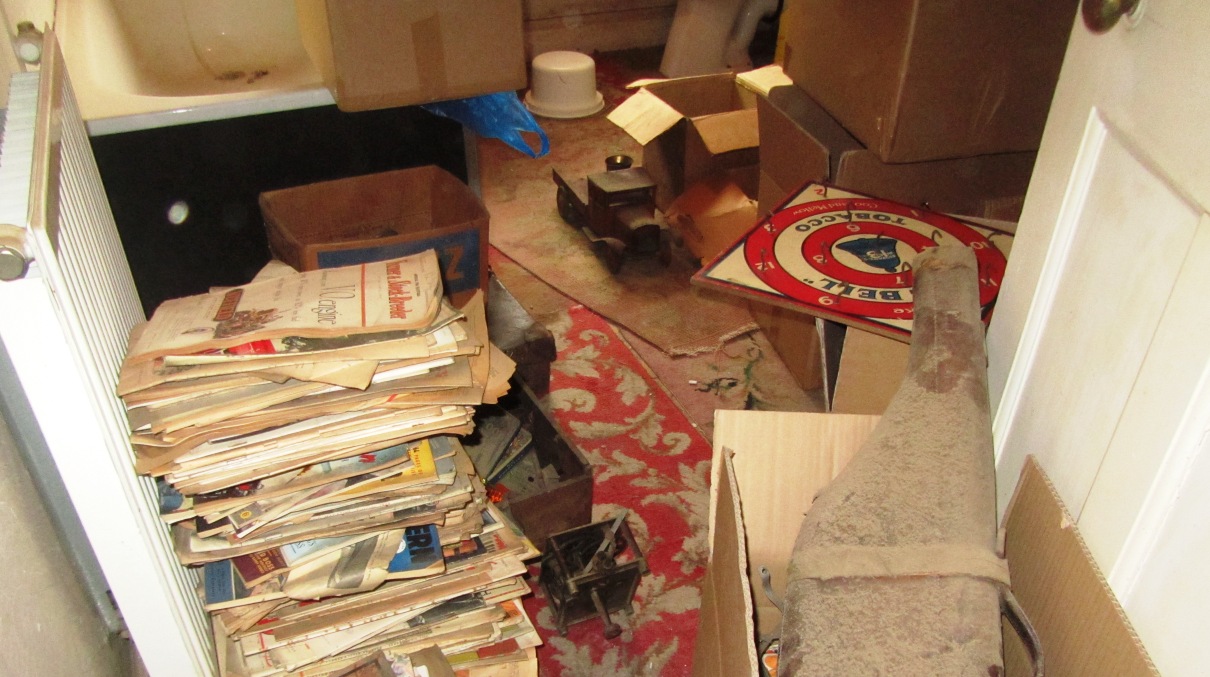 clearing a hoarder’s house yourself